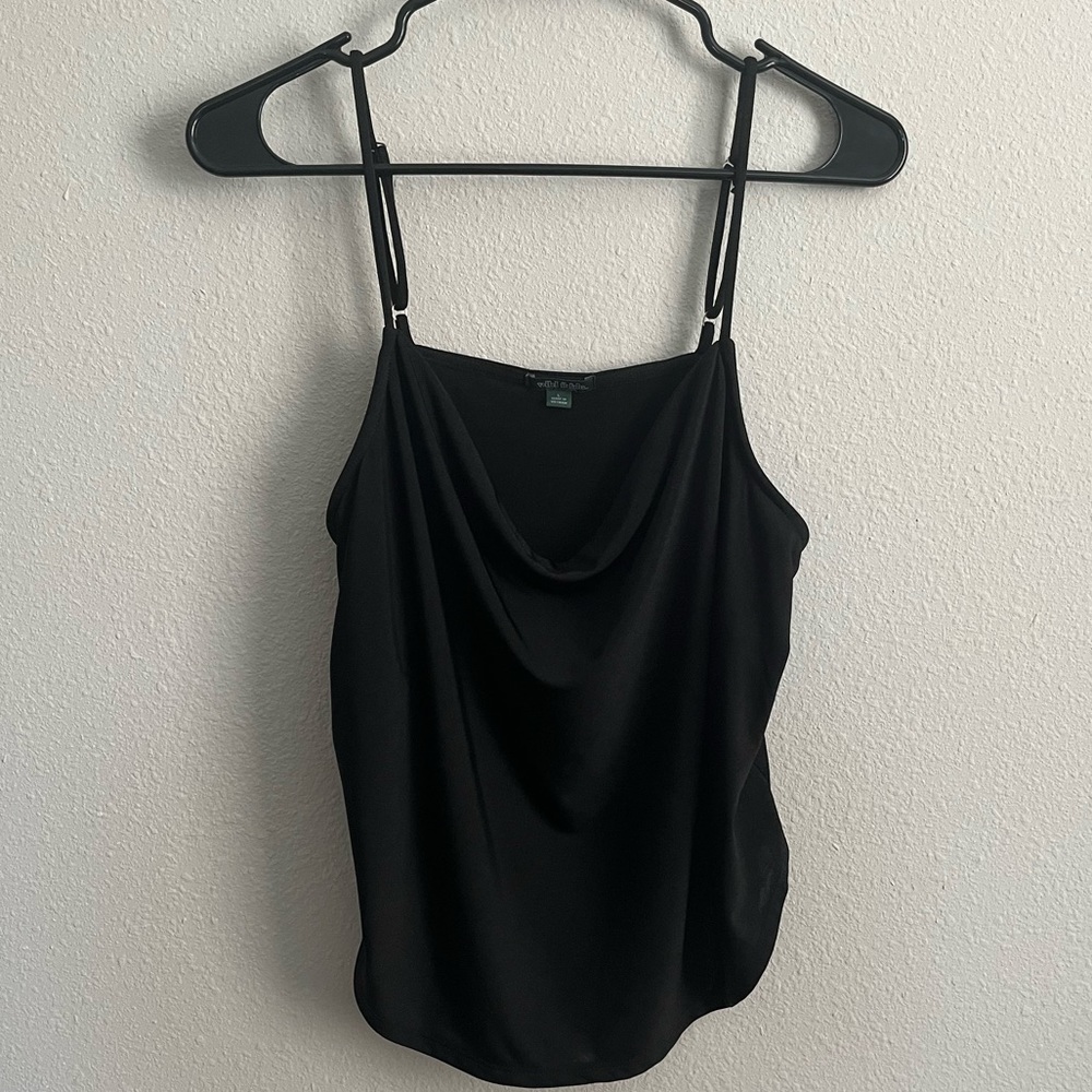 Loose Neck Strappy Tank